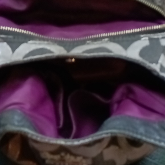 Purses - Picture 2 of 4